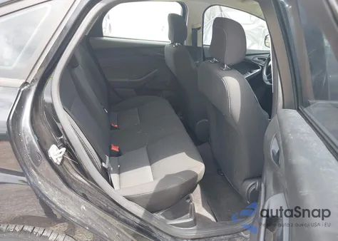 2017 Ford Focus S из США, поврежденный, VIN 1FADP3E28HL328212